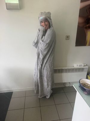 Me To You Hooded blanket