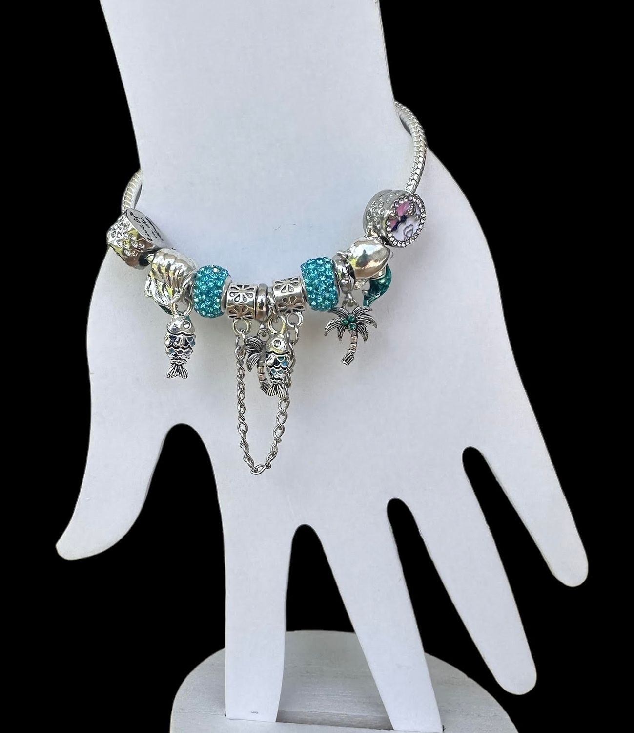 Beach themed bead bracelet 6.5 inch
