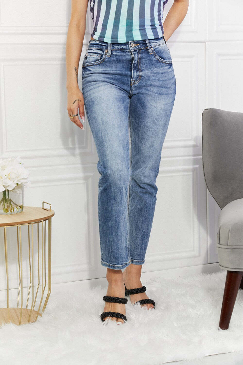 Kancan Full Size Amara High Rise Slim Straight Jeans, Size: 0, Color: Medium
