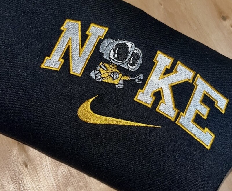 Wall E N*ke Crewneck