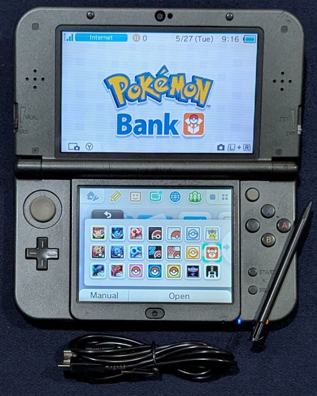Custom &quot;New&quot; 3DS XL, 64 GB microSD, USB Charger