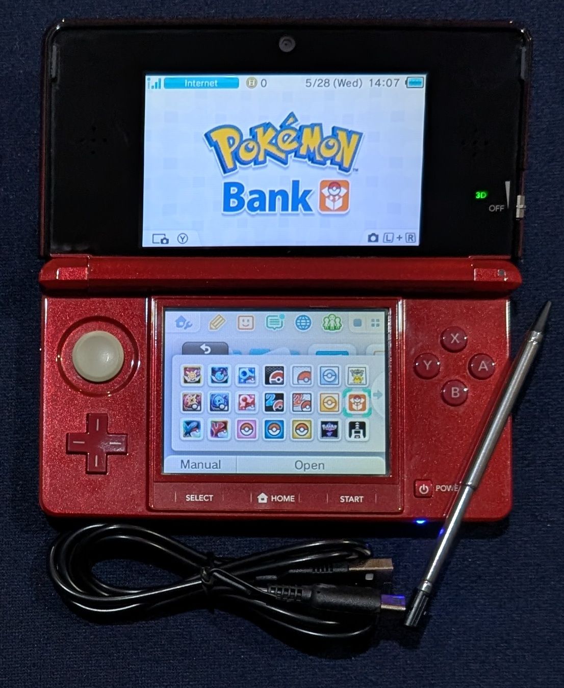 Custom Red Nintendo 3DS original model with 64 GB SD card, USB charger