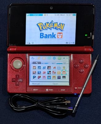 Custom Red Nintendo 3DS original model with 64 GB SD card, USB charger