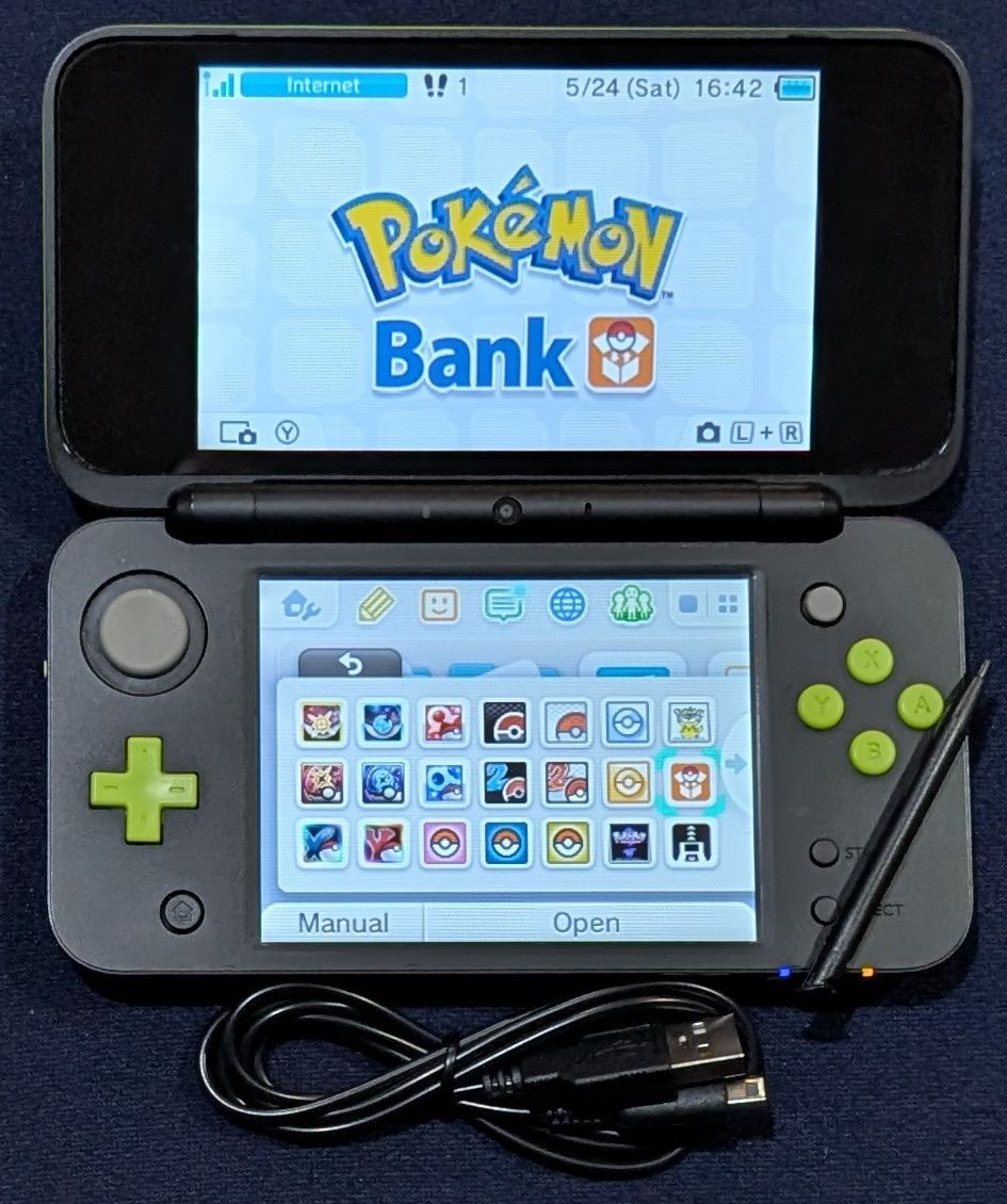 Custom Green/Black Nintendo &quot;New&quot; 2DS XL Console with 128GB microSD, USB charging cable