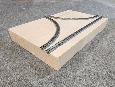 T-TRAK JUNCTION MODULE, Fully Assembled, 1/4" Plywood Top