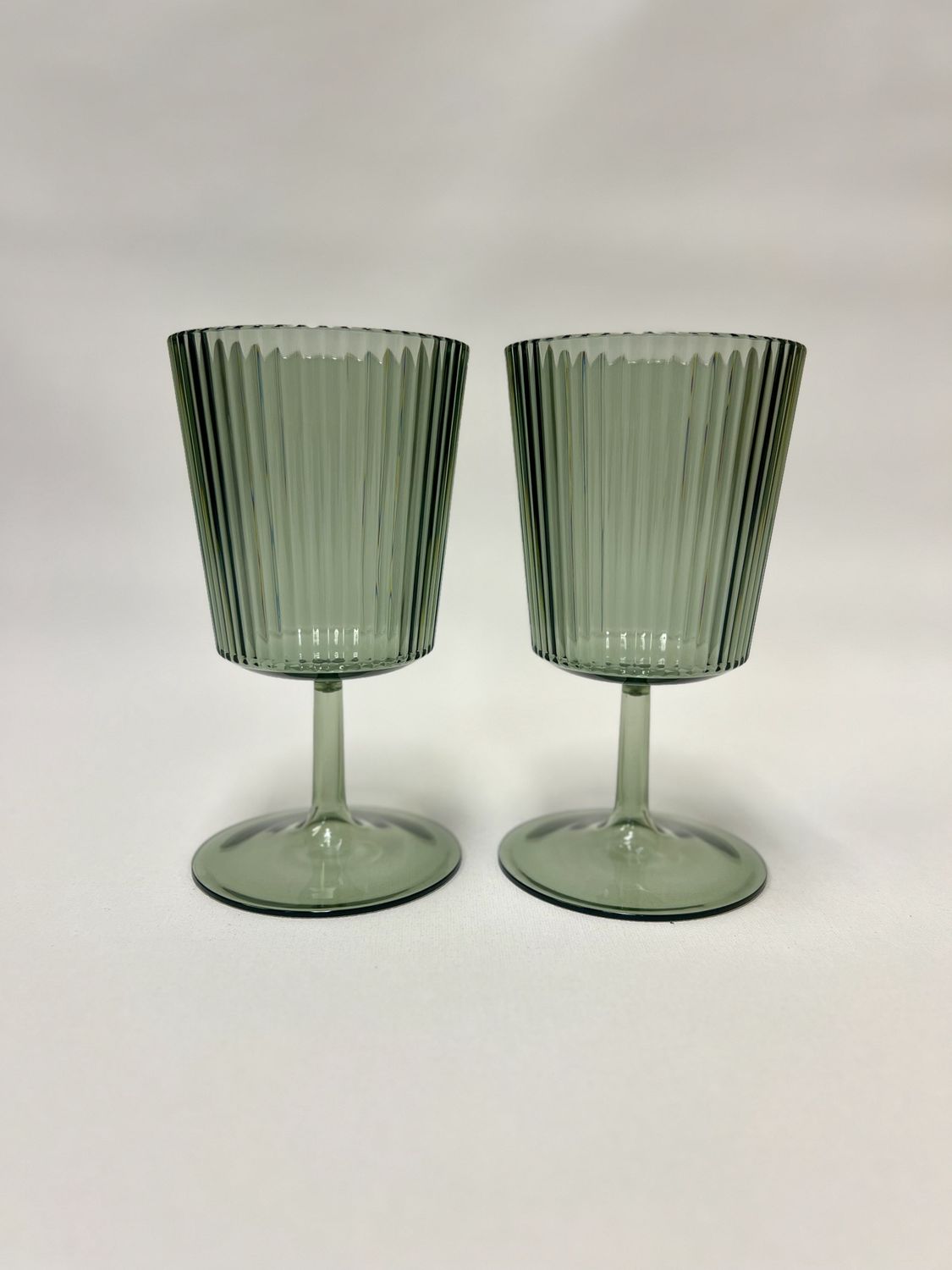 Saltara Wine Glass | Green | Recycled Plastic | Set of 4