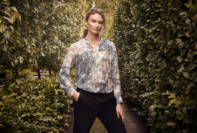 Marco Polo - L/S Etched Floral Top - YTMW44623