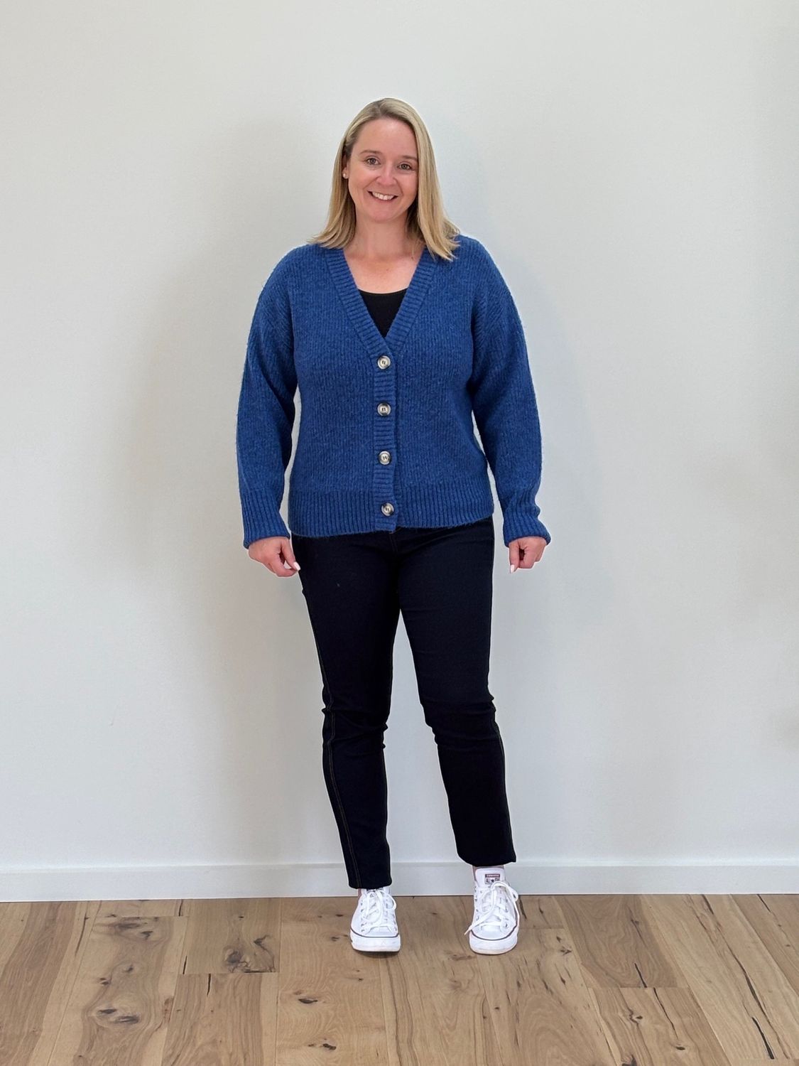 Renoma - V Neck Cardigan - Denim W514