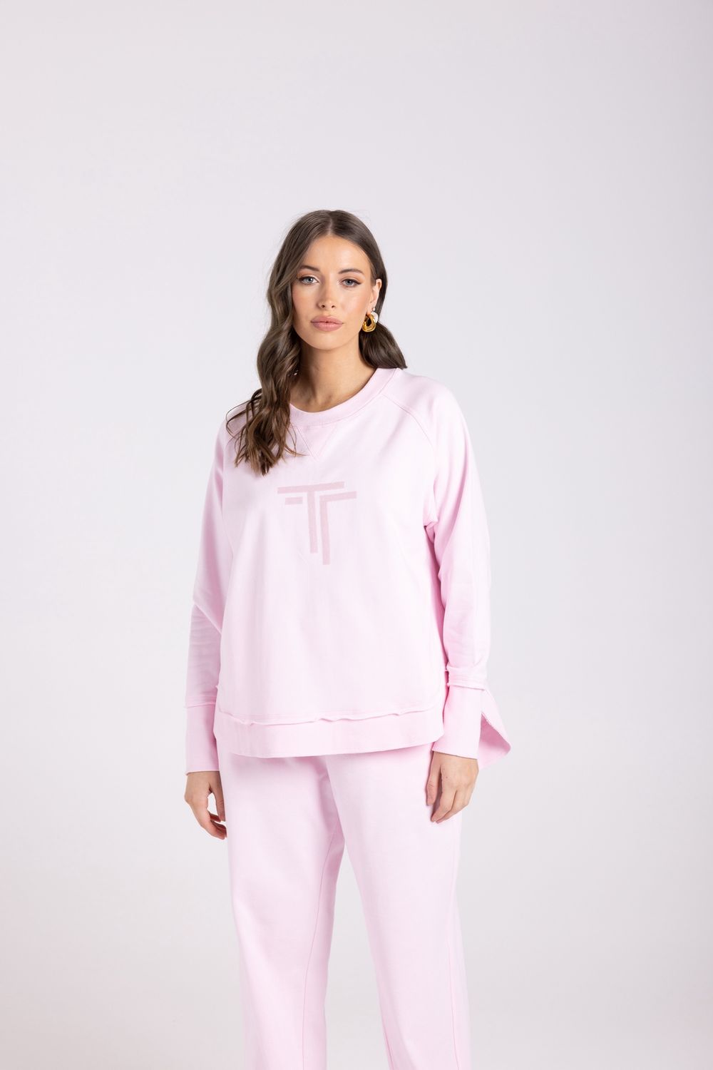 Two-T&#39;s - Scoop Hem Sweat W/DTM Sequins / Soft Pink 3023