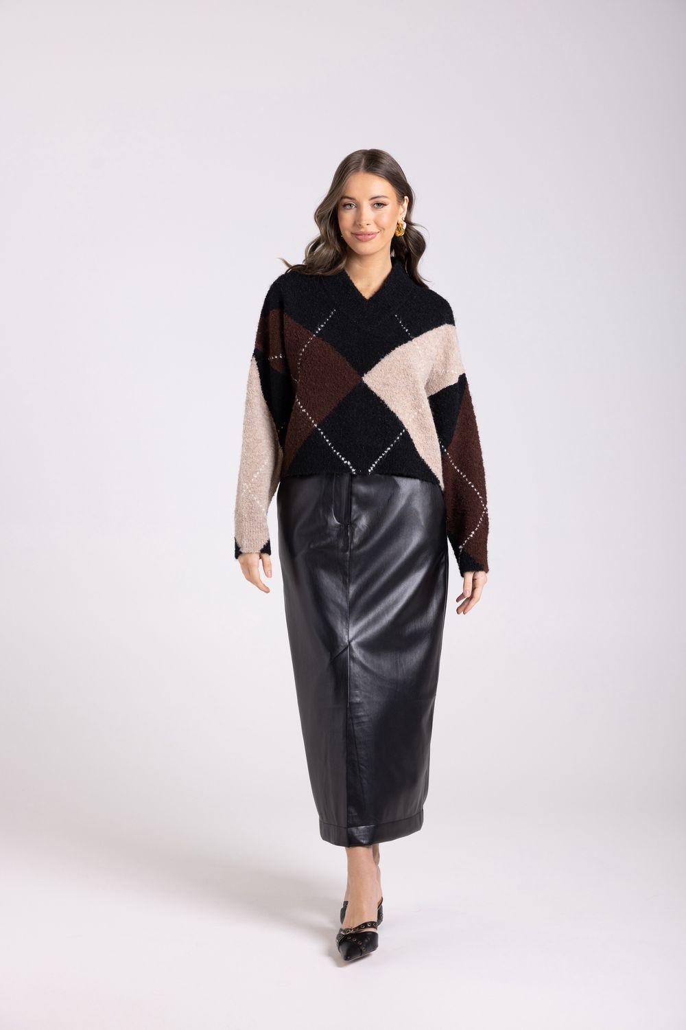Two-T&#39;s - High V Neck Sweater / Black Multi 3043