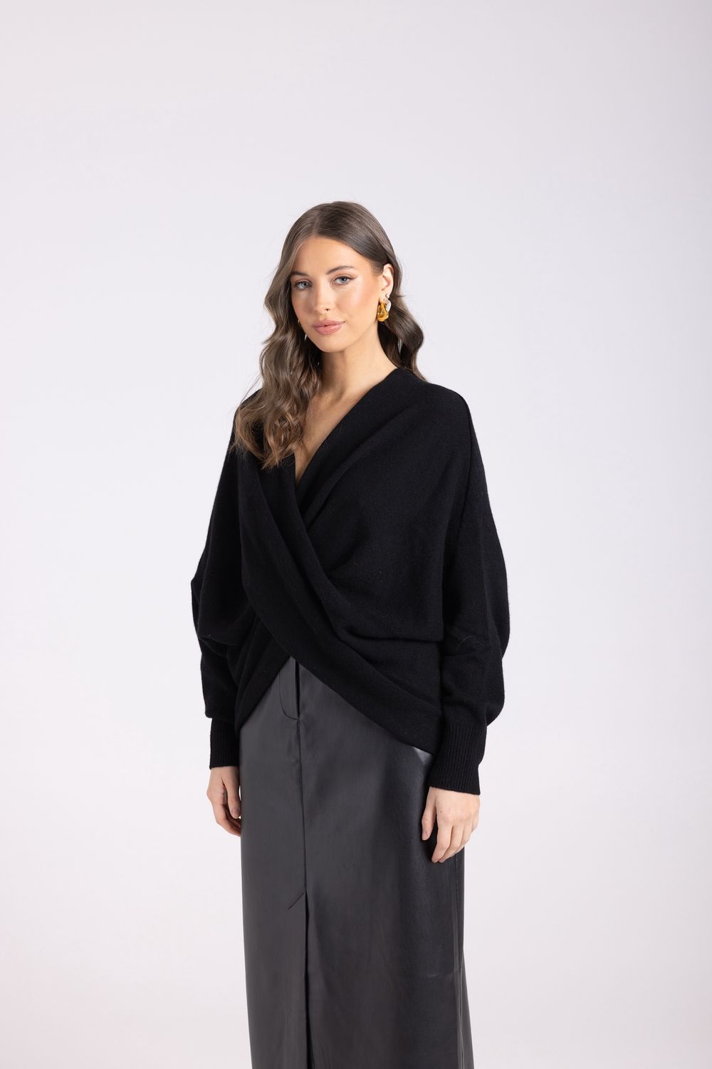 Two-T&#39;s - Cross Over Knit Jumper / Black 3071
