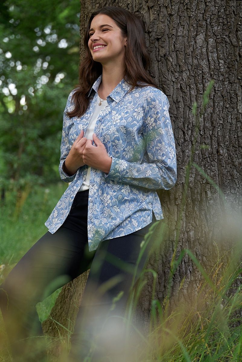 Foil - All Class Shirt / Tranquil Blooms FO7043