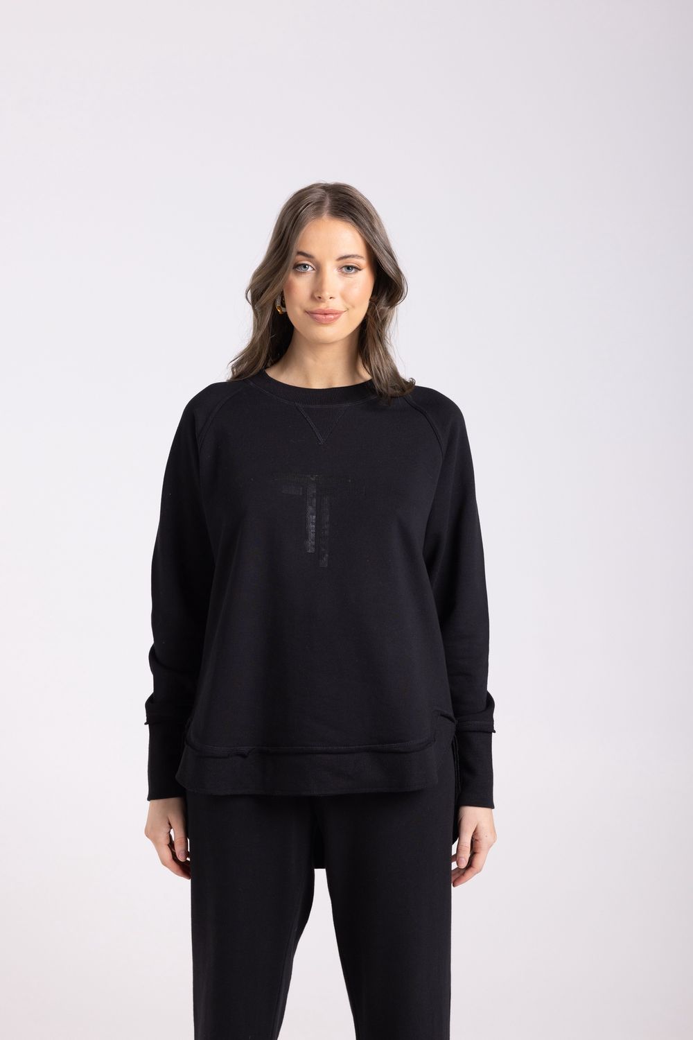 Two-T&#39;s - Scoop Hem Sweat / Black 3023