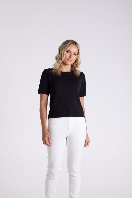 Two-T&#39;s - Boucle Knitted Top / Black 3100