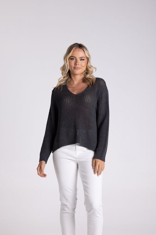 Two-T&#39;s - Tape Yarn V Neck Sweater / Charcoal 3103