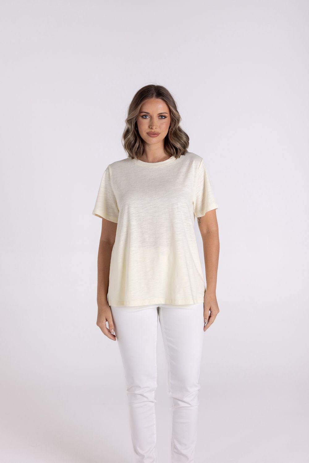 Two-T&#39;s - Crew Neck T-Shirt / Butter 3117