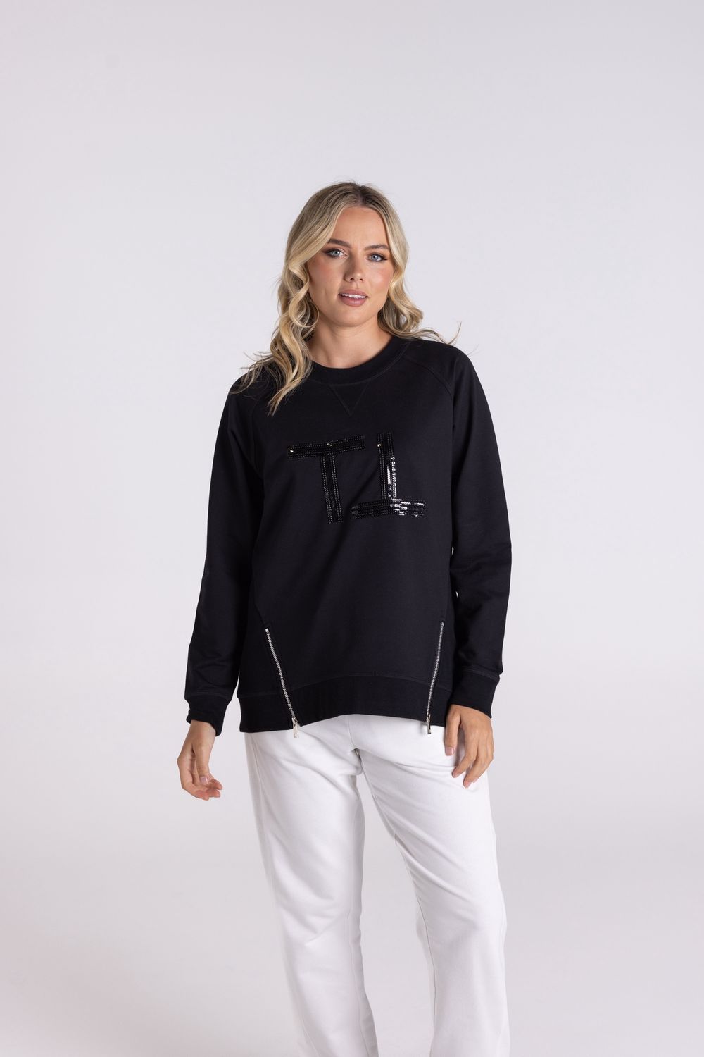 Two-T&#39;s - Raglan Sweat W/Beaded Logo / Black 3133