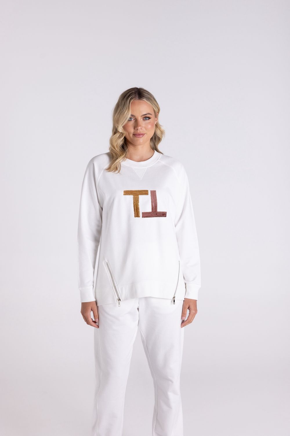 Two-T&#39;s - Raglan Sweat W/Beaded Logo / White 3133