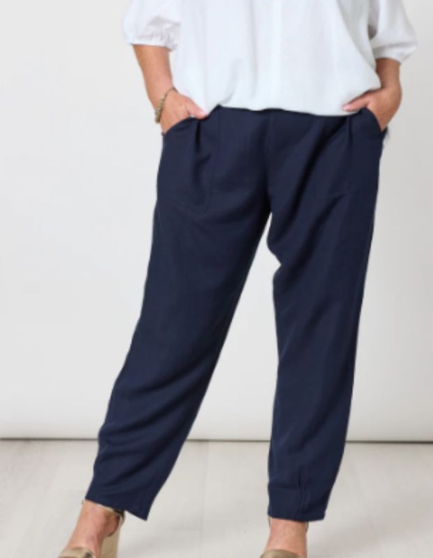 GS - Lino Tapered Pant / Navy 47722