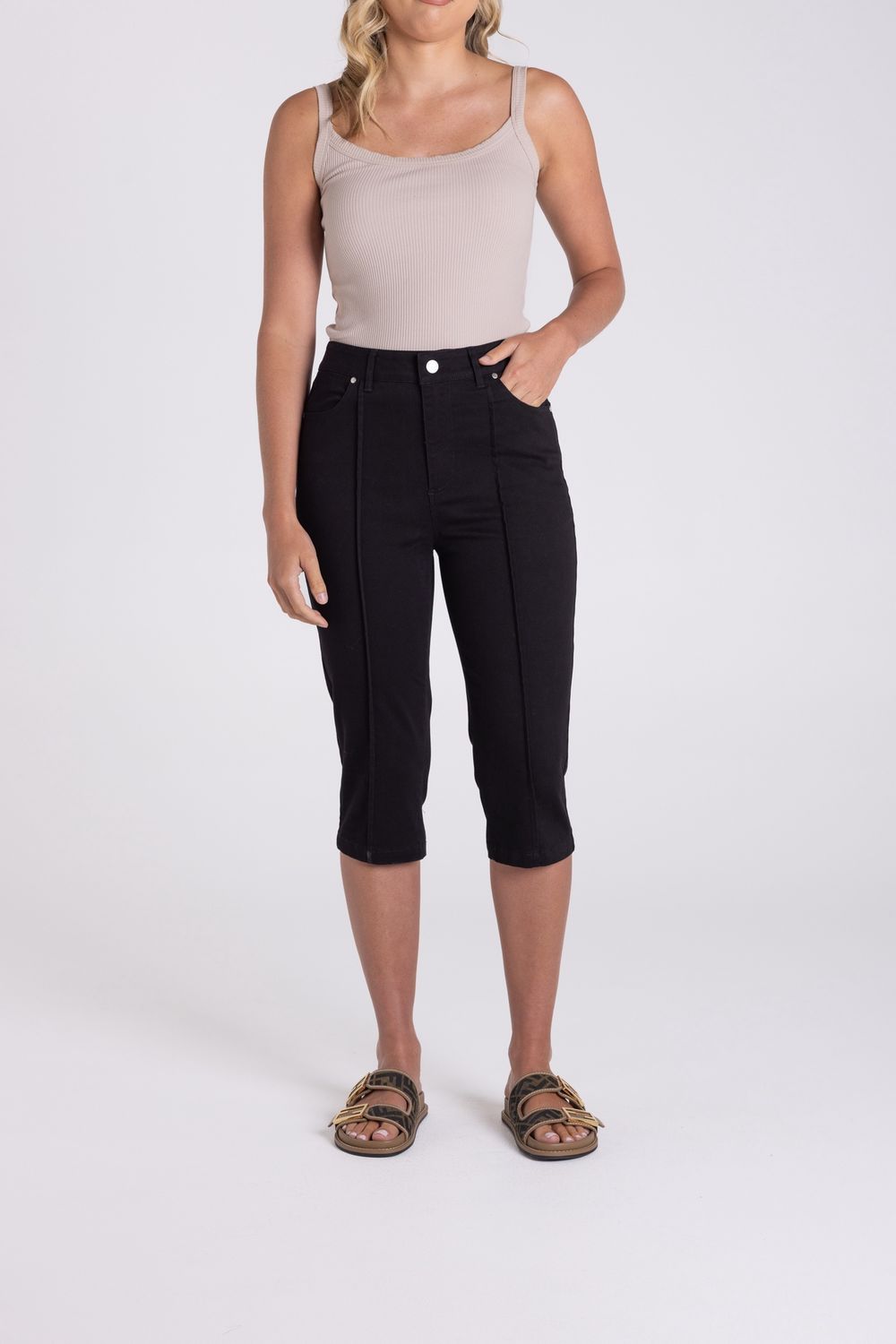Two-T&#39;s - Sateen Capri Pant / Black 3174