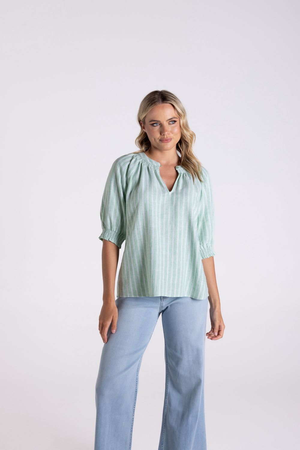 Two-T&#39;s - Linen Stripe Top / Fern-White 3186