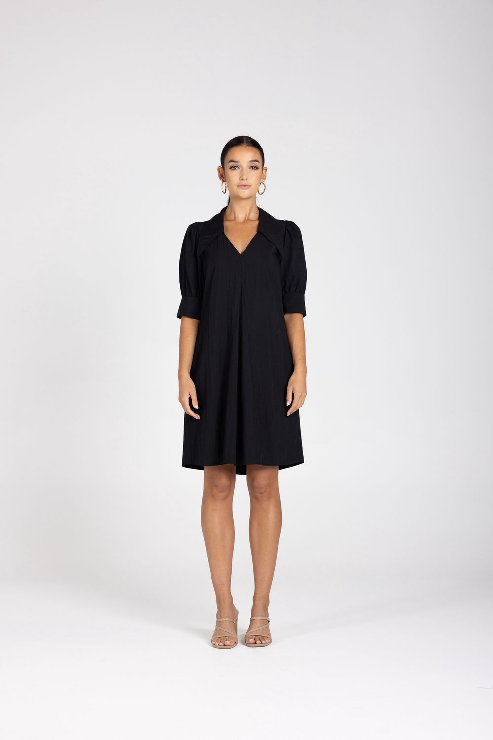 Two T&#39;s - V Neck Dress / Black 3240
