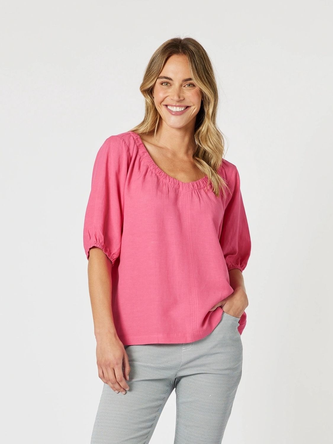 Gordon Smith - Lino V Neck Top / Peony 48258