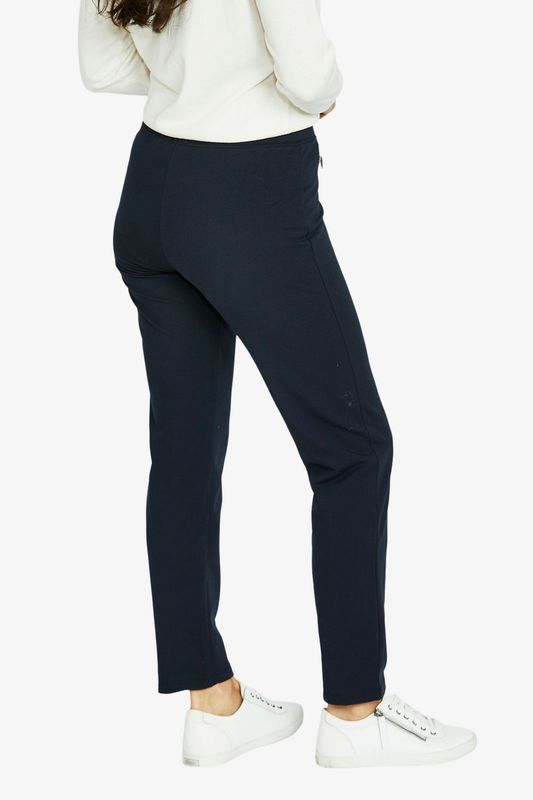 Jump - Full Length Trackpant / 60617014A