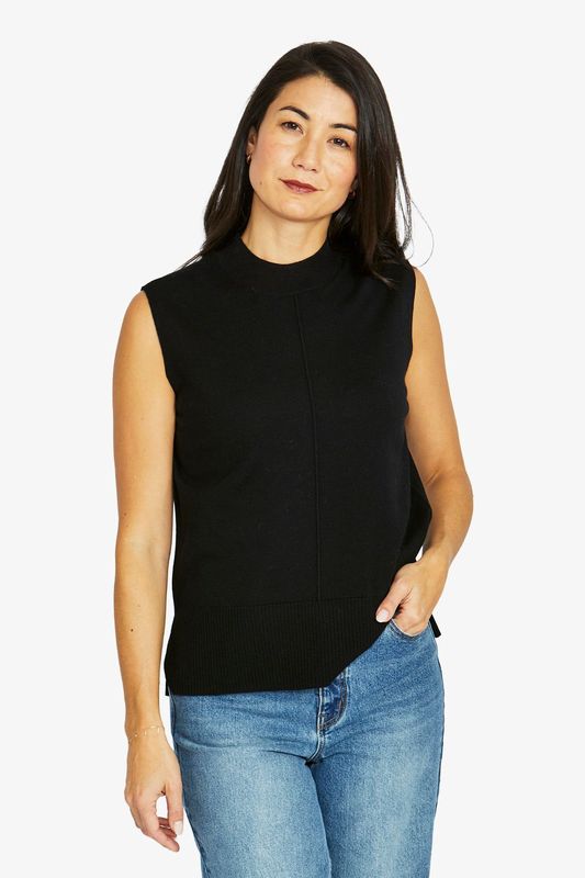 Jump - Seam Detail Vest / Black 60611012A