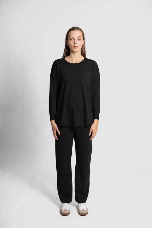 Fields - Oversized Merino Cable Sleeve Knit / Black FK6009