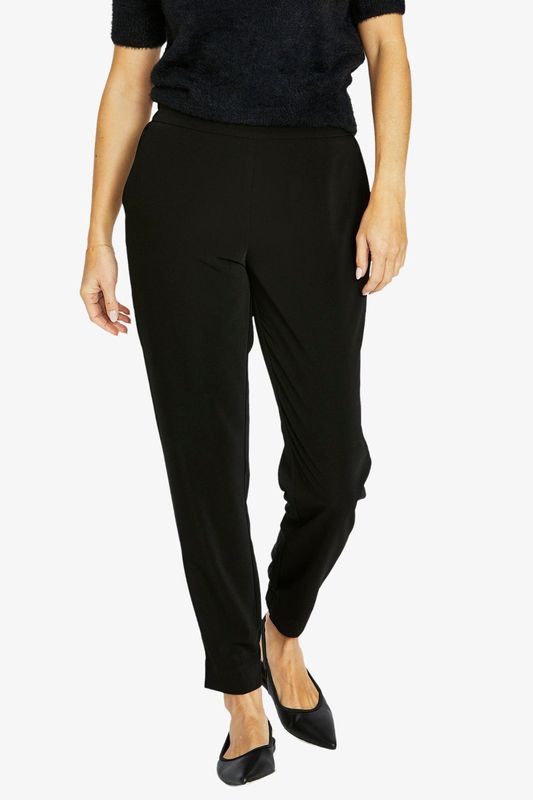 Jump - Luxe Jogger Pant / Black 606J7034A