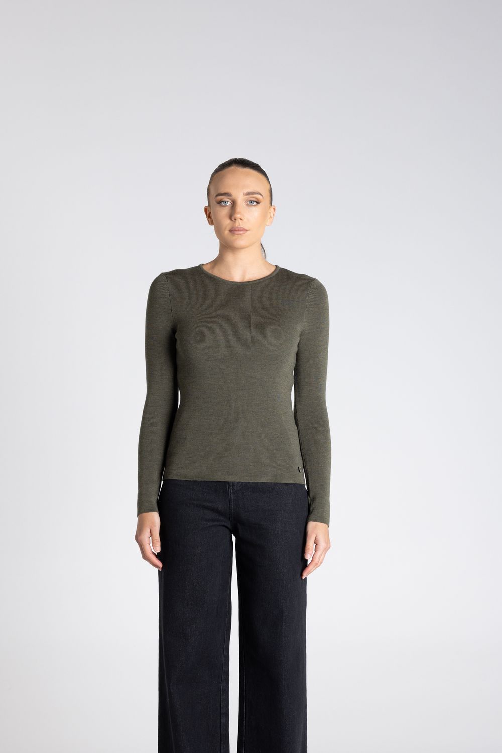 Two T's - Crew Neck Merino Knit Top / Khaki 3314