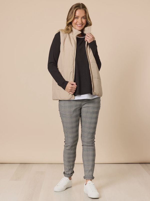 Threadz - The Alpine Puffer Vest - Natural 48616