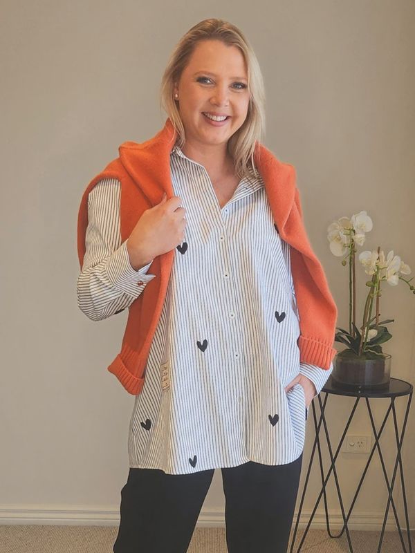 Threadz - Aspen Heart Stripe Print Shirt - Black/White 48663