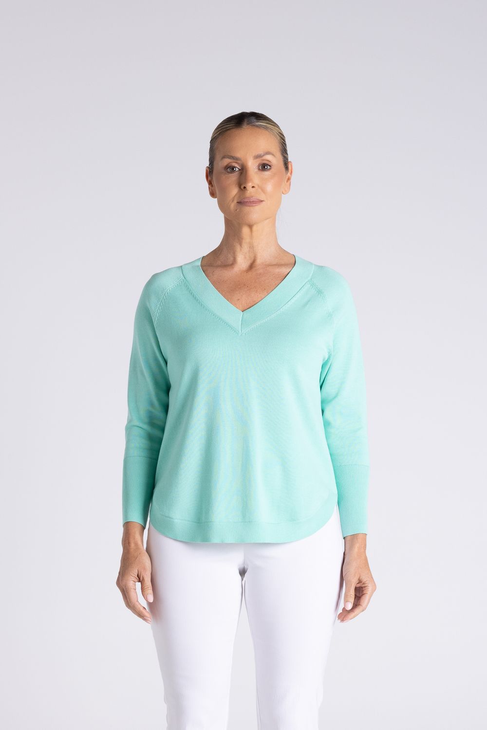 Two T's - Raglan V Neck / 3401, Colour: Lagoon, Size: XS