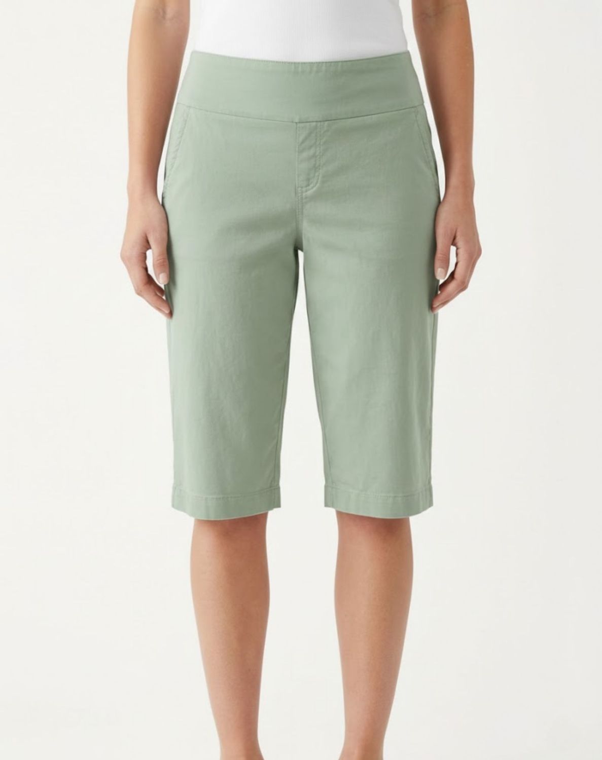 Corfu - Soft Fern Chino Short / W04B4073