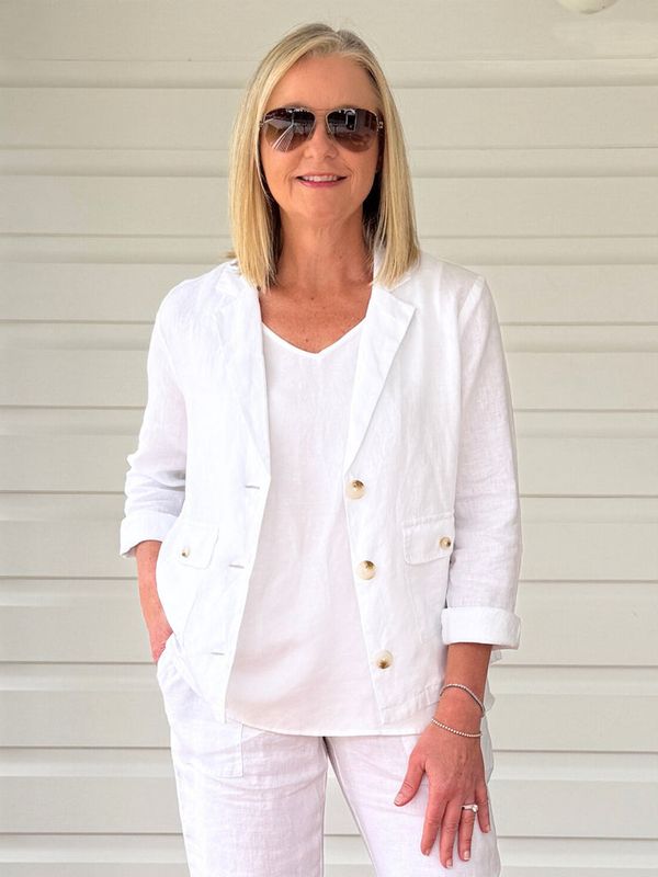 Gordon Smith - Danielle Cropped Linen Blazer / White 37285