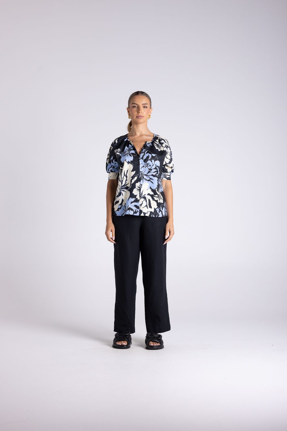 Two T's - Peonie Print Top / 3437