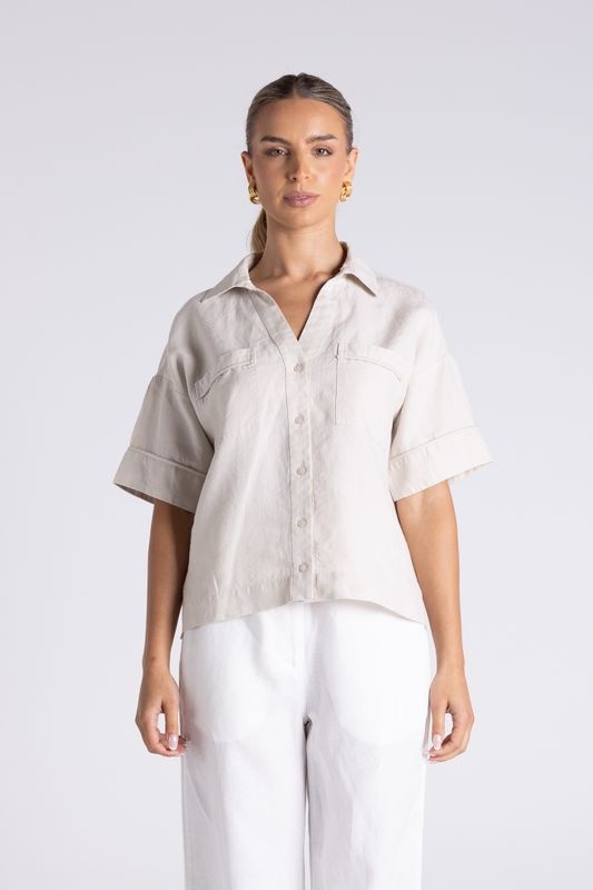 Two T's - Olivia Short Sleeve Shirt / Straw 3448