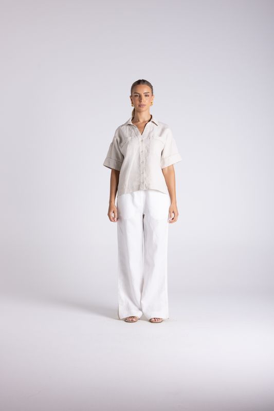 Two T's - Olivia Short Sleeve Shirt / Straw 3448