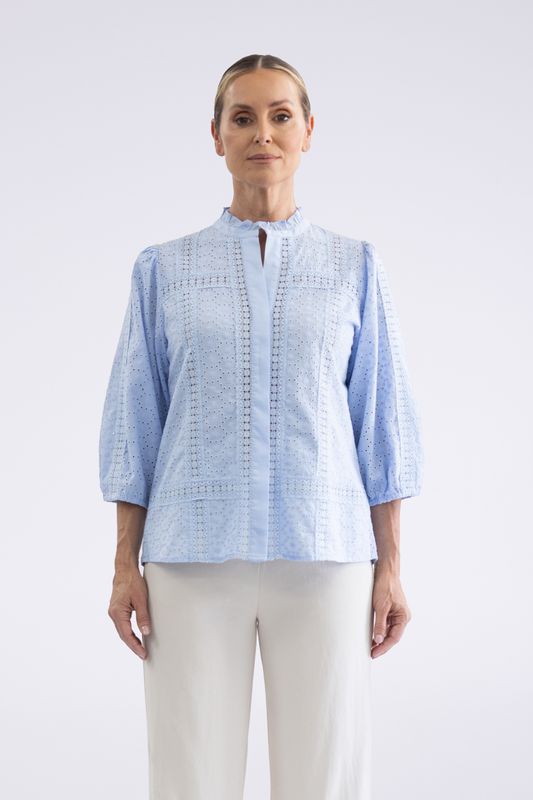 Two T's - Lace Shirt / Cornflower 3474