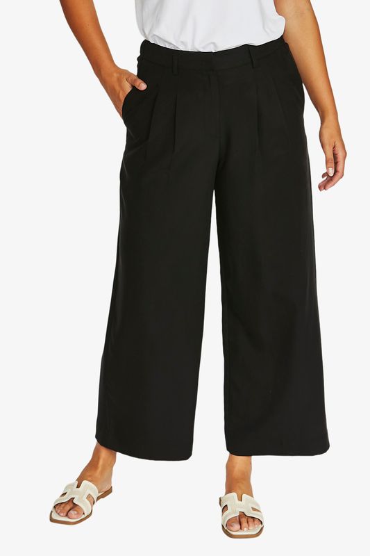 Jump - 7/8 Pleat Front Pant / Black 616J7012A