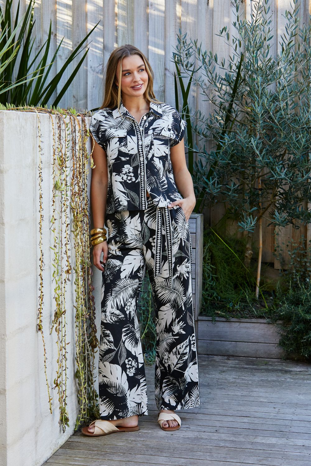 Jump - Palm Island Pant / Blk/Ecru 616J7023A