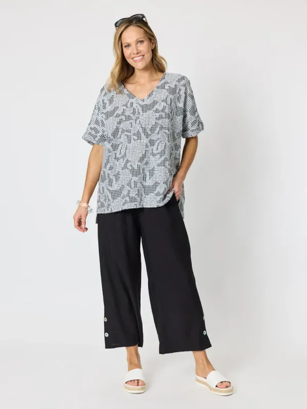 Clarity - Tapestry Print Top - Black/White 50131