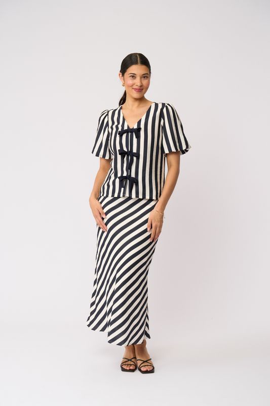 Foil - Stripe Right Top / Ink Stripe FO8640
