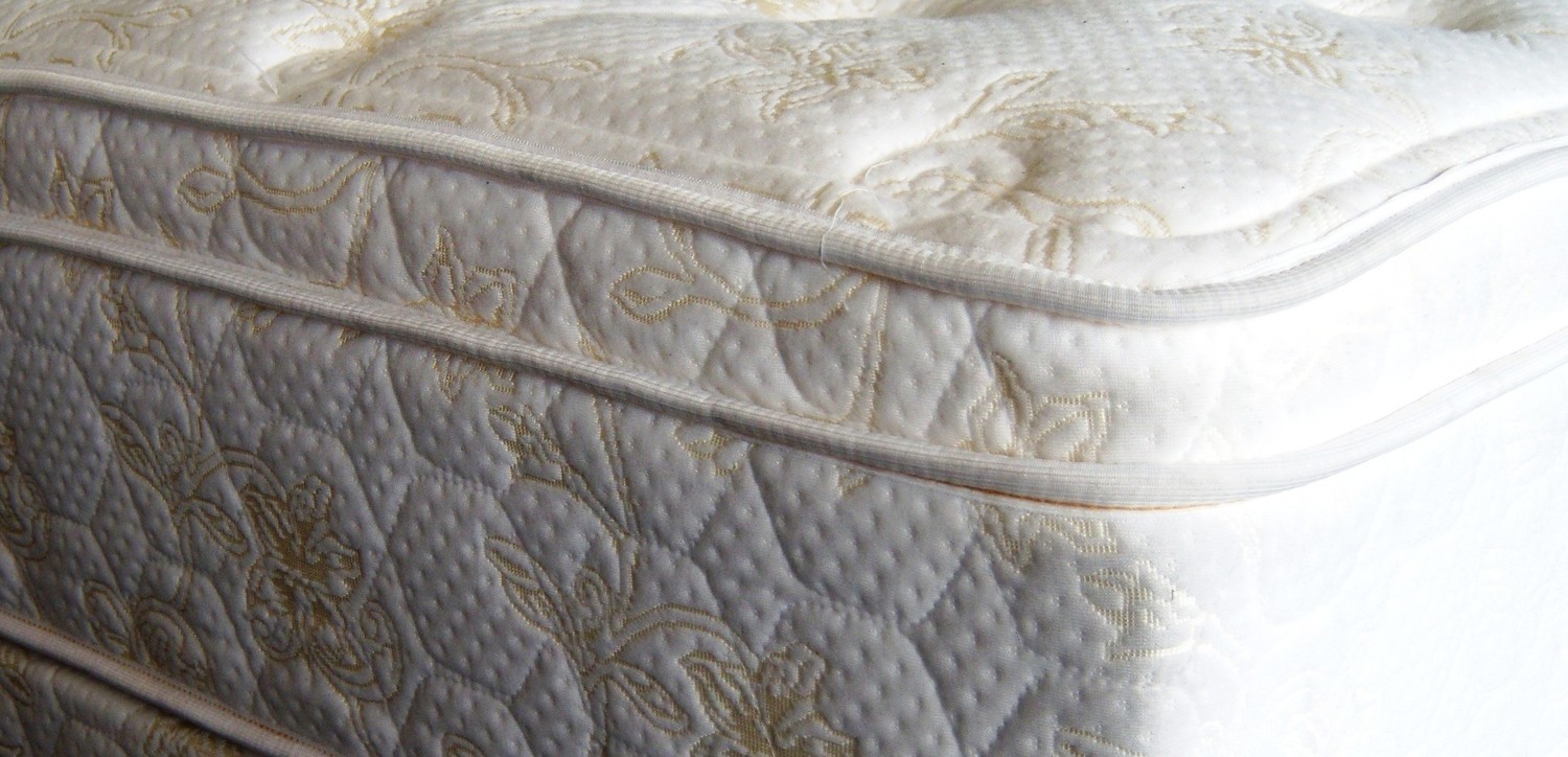 Colchon Doble Pilowtop. Tamaño 60&quot; (2 1/2 Plaza). Marca: Don Descanso, Tela anti alérgica.