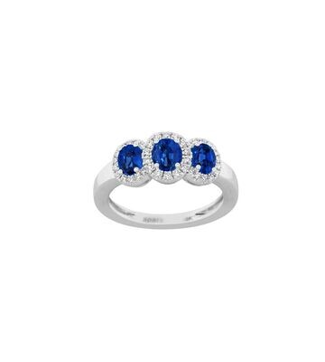 OVAL SAPPHIRE AND DIAMOND RING