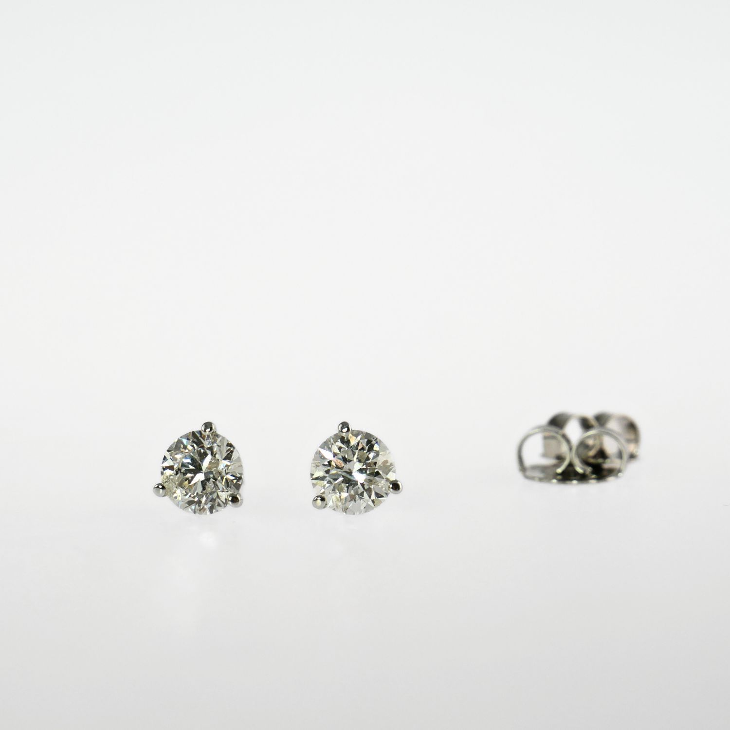 2.9 CARAT DIAMOND STUDS