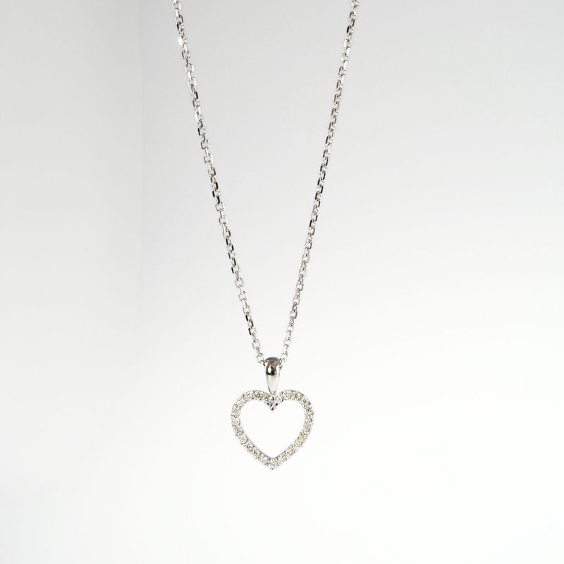 DIAMOND OPEN HEART PENDANT