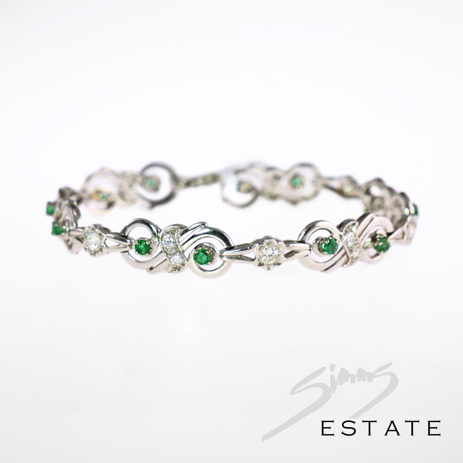 EMERALD AND DIAMOND BRACELET